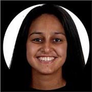 Soy estudiante de Administración y Dirección de Empresas con mención en la rama financiera